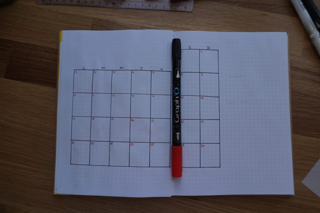 page mois bullet journal